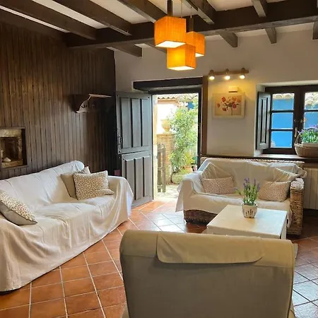 Casa de Férias El Rosal 15a08 *